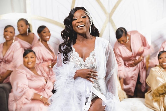 Glamour in the Details: Why a Satin Bridal Robe with Feather Trim Is the Ultimate Wedding Morning Look