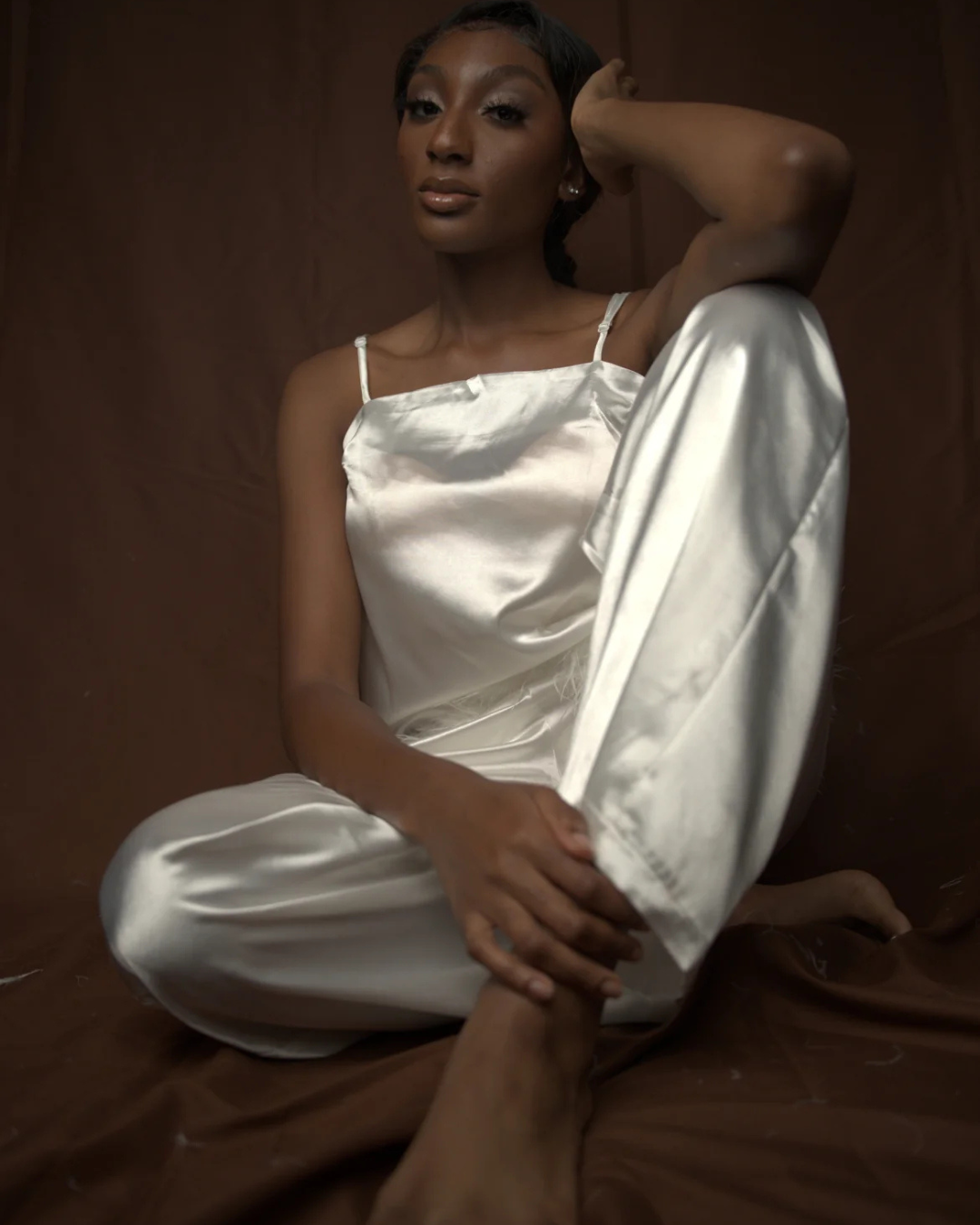Saia Pyjamas with Feather Hem