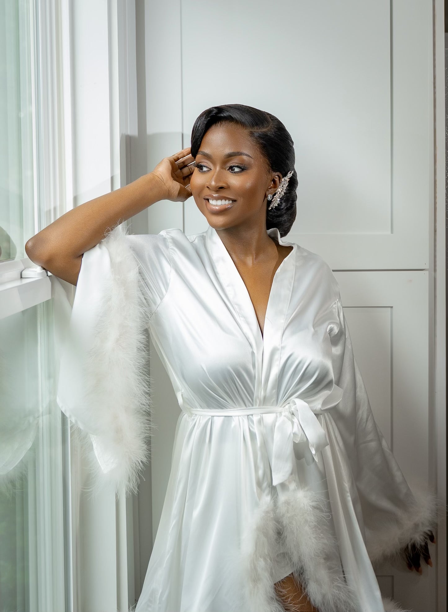 Lola Bridal Robe with Fur