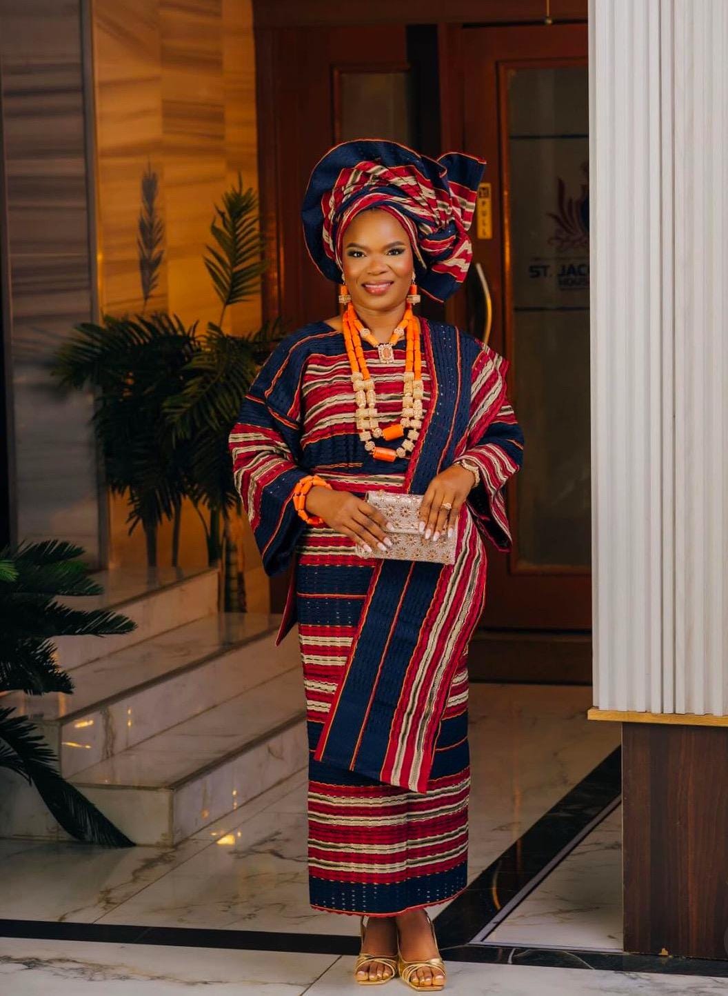 Classic Asooke iro and buba, Mother of the bride and groom outfits, 40th birthday attire, Asooke for women, Nigerian wedding suit. ASOOKE