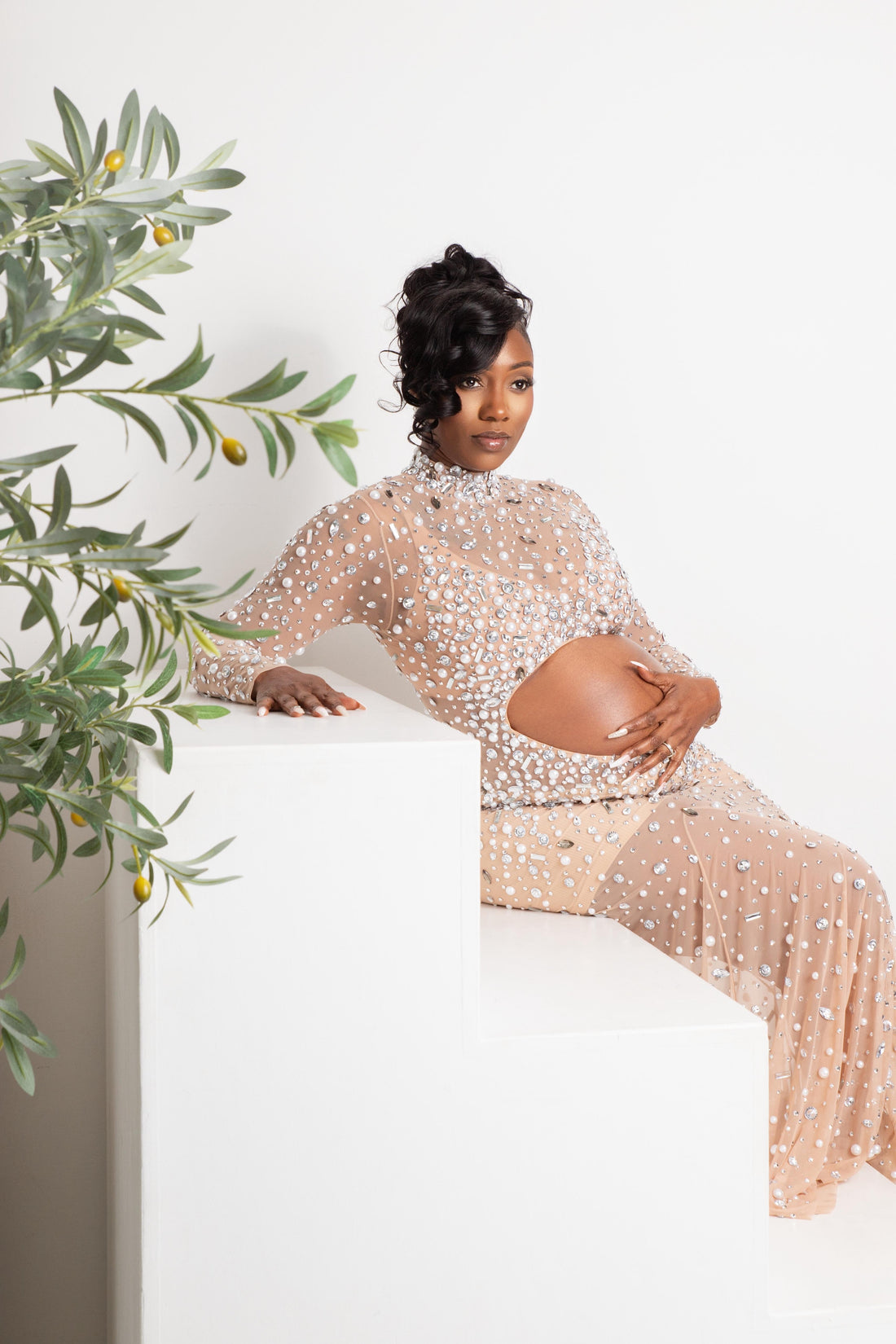 Naimah Indoor Maternity Photoshoot