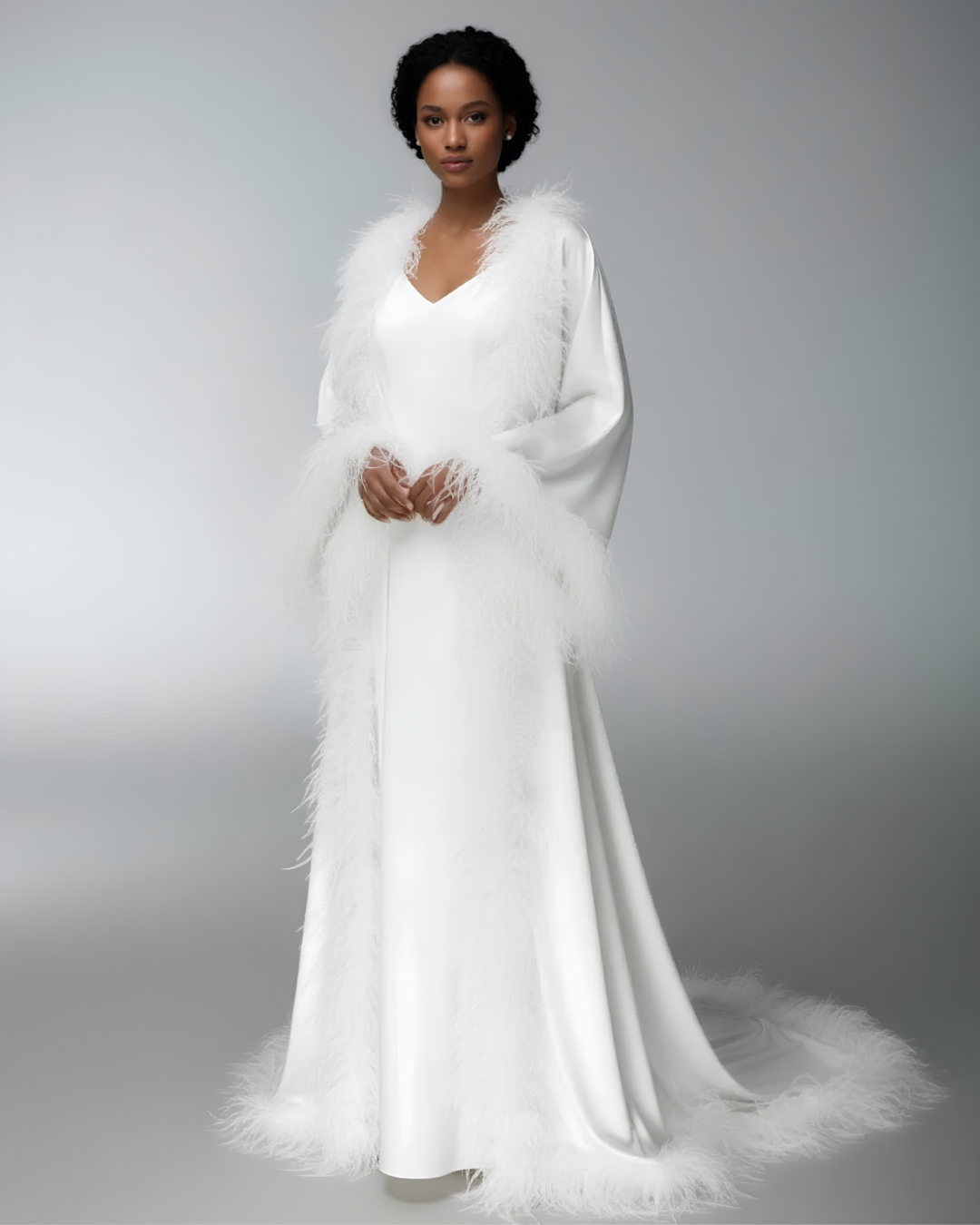Bridal Robe With Feathers, Wedding Robes for Brides, Bridal Robe, Long White Bridal Robe, White Feather Robe, Luxury Bridal Robe, Boudoir Robe