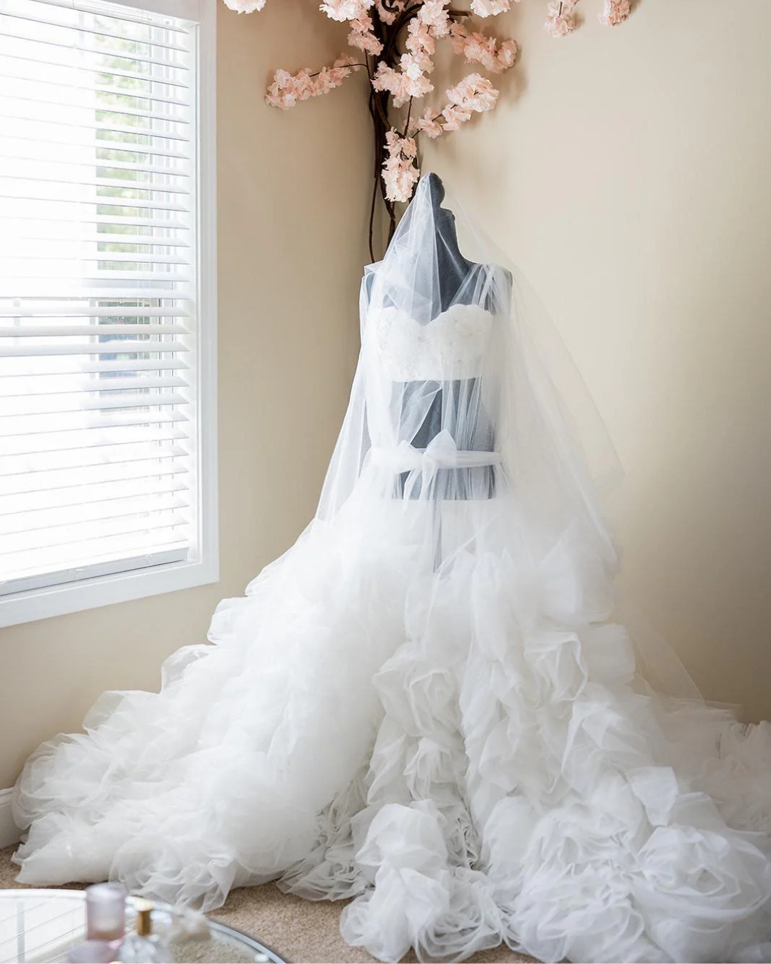 Bridal Robe, Wedding Robes for Brides, Floral Tulle Robe, Custom Wedding Day Robe, Gift For Bride To Be, Bridal Morning Robe