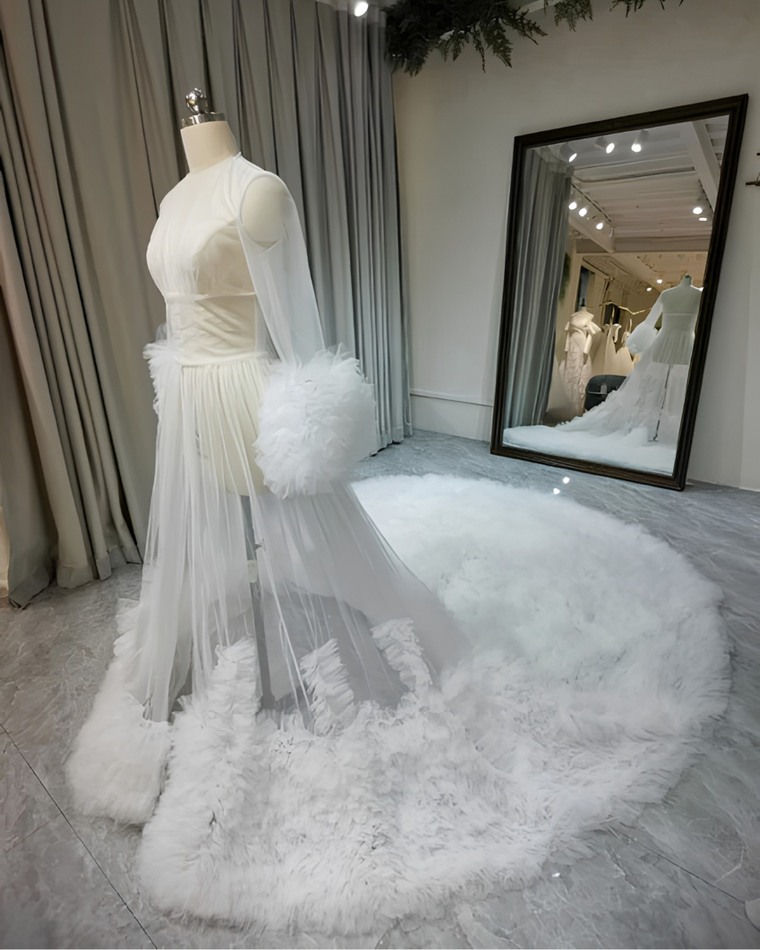 Liana Tulle Bridal Robe