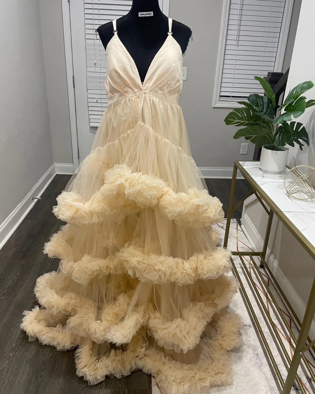 Maternity Dress for Photo Shoot, Tulle Maternity Gown, Baby Shower Photoshoot Dress, Boho Maternity Gown, Wedding Guest Dress, Gift for Her