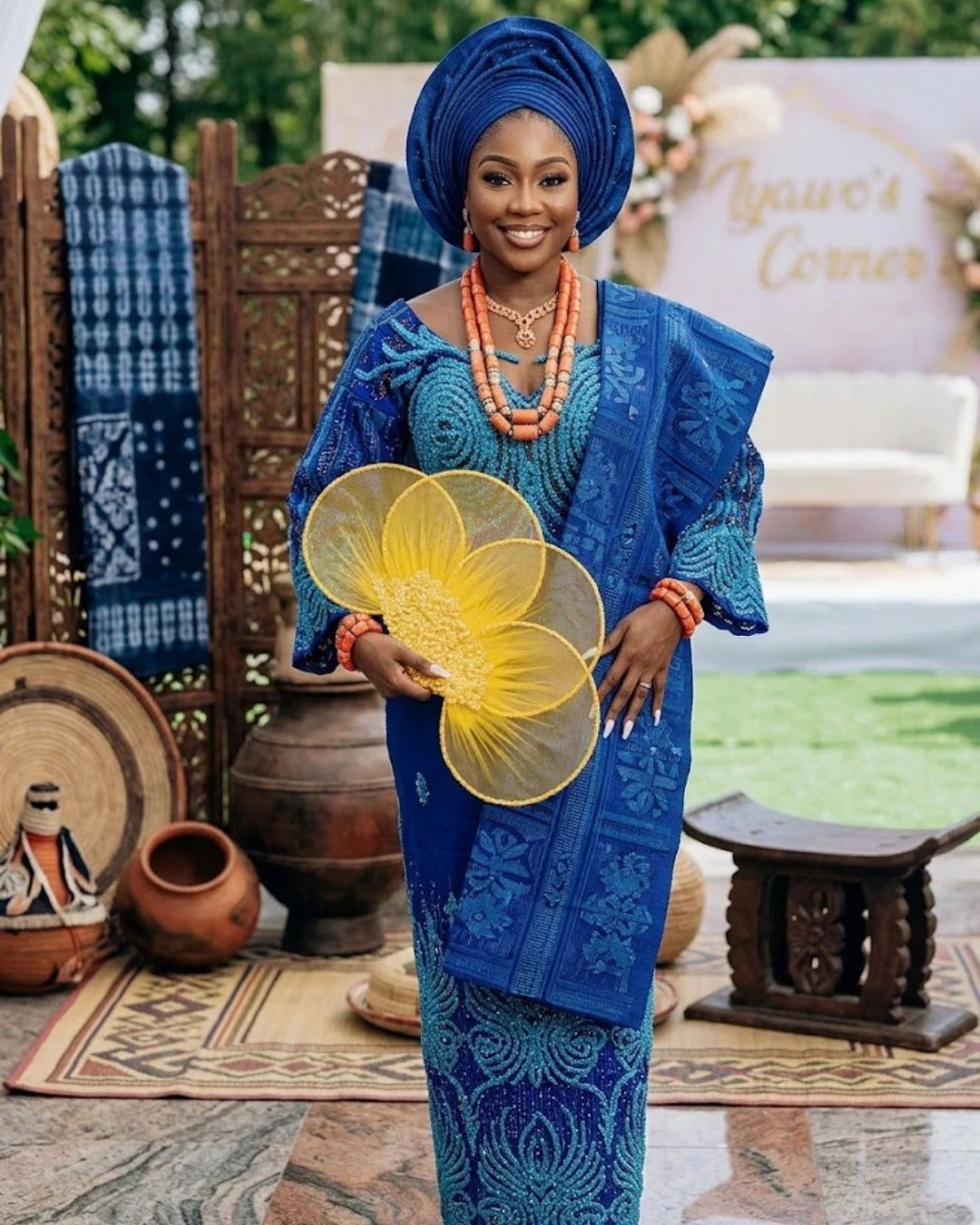African Aso Ebi Fan, Brides Hand fan, Traditional Wedding Brides Hand Fan, Custom Wedding Hand Fan, Nigerian Wedding Bridal Hand Fan, Ghana