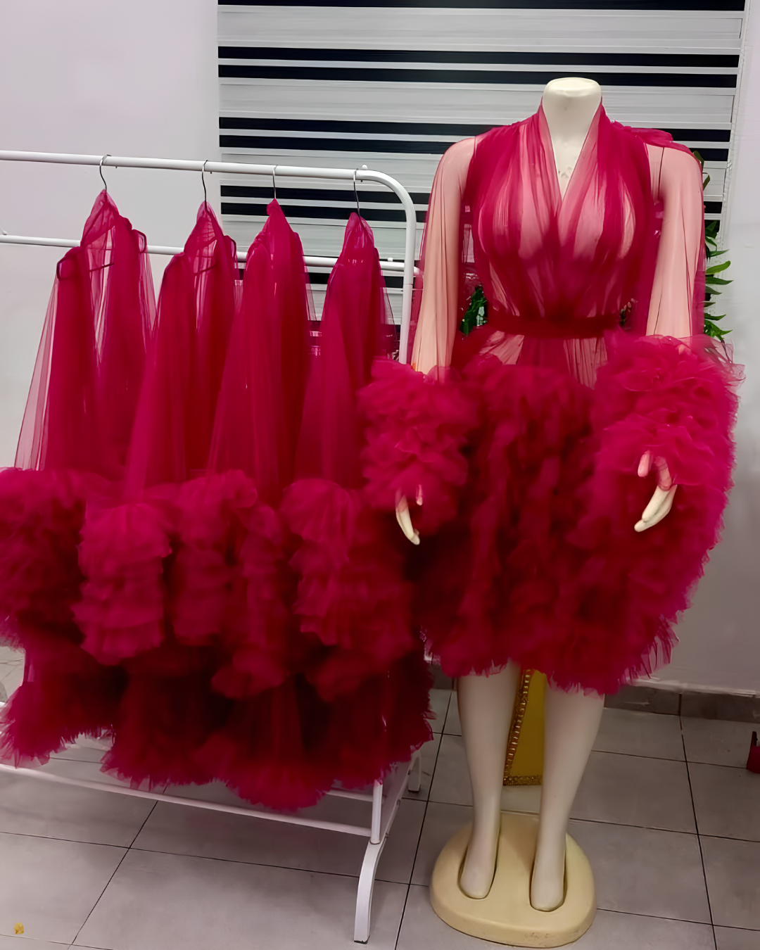 Bridesmaid Robe, Bridal Robe for Bridesmaids, Tulle Bridal Robe Set, Bridal Robe Short Ruffle Bridal Robe, Wedding Robe 2025 & 2026 Bride