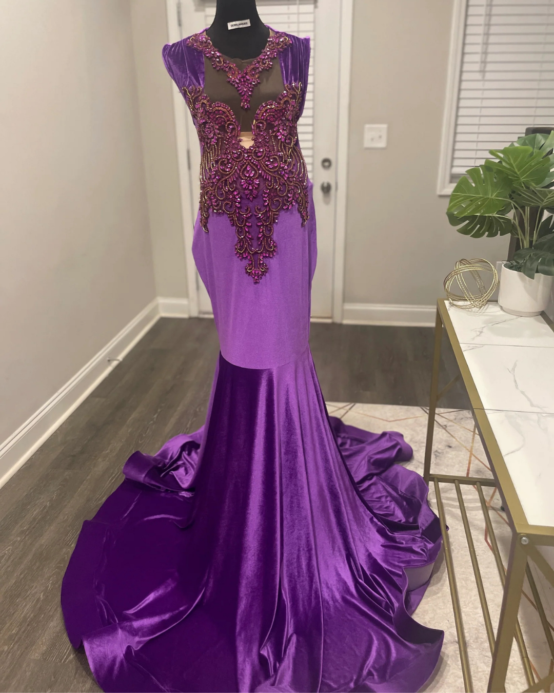 Monae Maternity Dress (Ready to Ship)