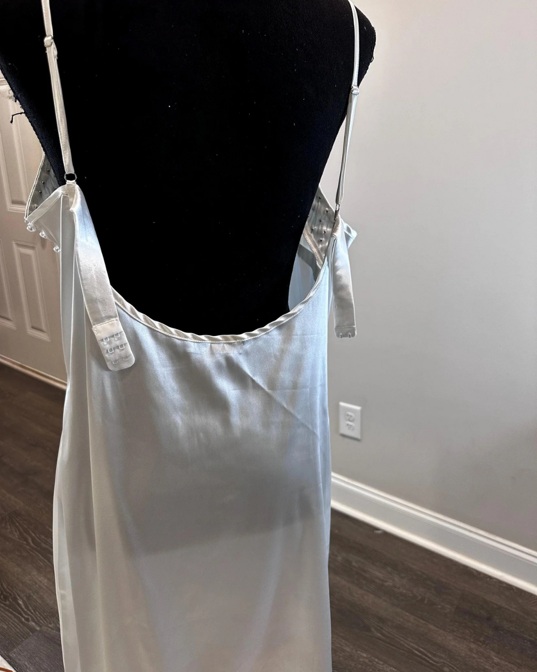 Bridal Robe & Slip Dress, Robe with Slip Dress For Brides, Wedding Day Slip Dress, Gift For Her, Gift For Bride To Be, 2025 Bride, 2025 Robes