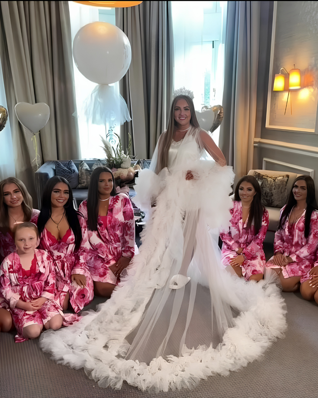 Bridal Robe, Wedding Robes for Brides, Tulle Robe, Wedding Day Robe, Gift For Bride To Be, Bridal Morning Robe