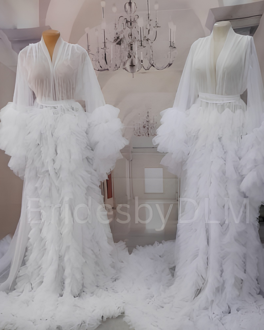 Bridal Robe, Wedding Robes for Brides, Tulle Robe, Wedding Day Robe, Gift For Bride To Be, Bridal Morning Robe