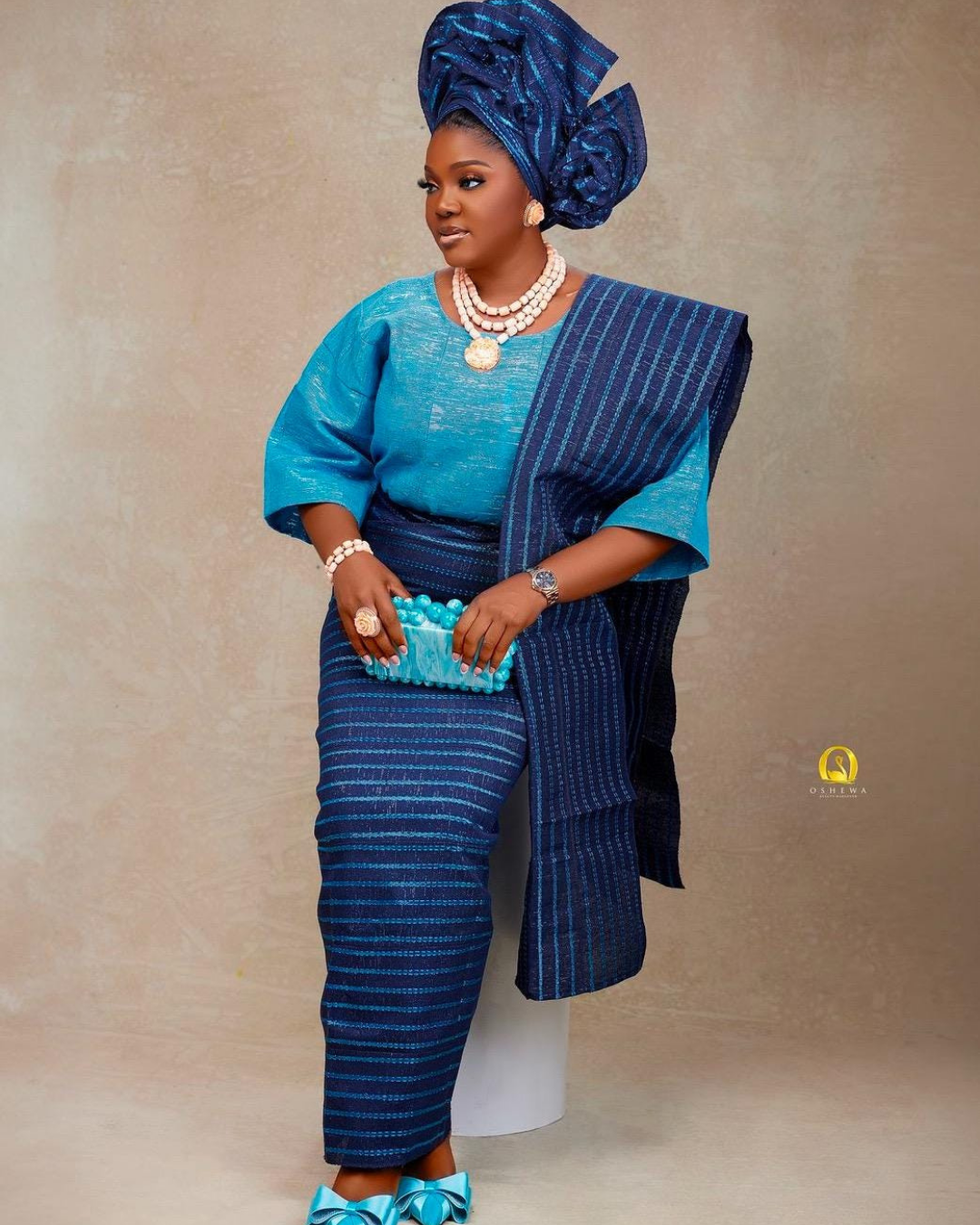 Classic Asooke Iro And Buba, Mother Of The Bride And Groom Outfits, 40th Birthday Attire, Asooke For Women, Nigerian Wedding Suit, Asooke