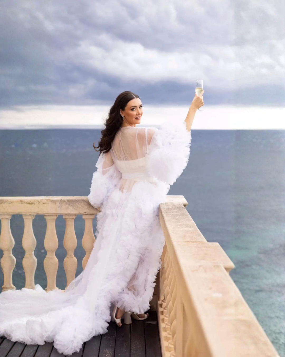 Bridal Robe, Wedding Robes for Brides, Tulle Robe, Wedding Day Robe, Gift For Bride To Be, Bridal Morning Robe