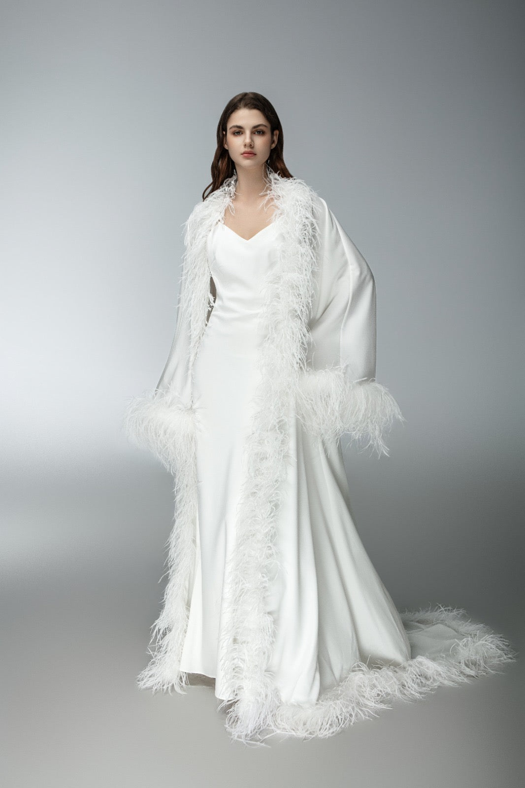 Saia Bridal Robe with Feathers and Slip Dress