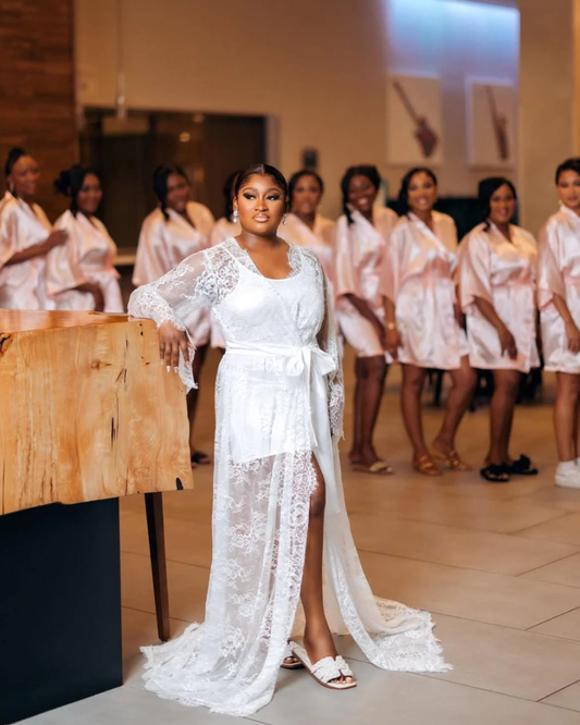 Chantilly Lace Bridal Robe, Long White Wedding Robes for Bride, Wedding Day Robe, Gift for Her, Bride to be Wedding Gift, Bridal Morning Robe