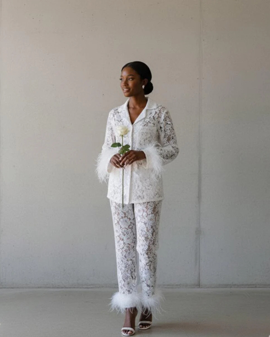 Bridal Lace Pyjama, Feathers Pajamas, Wedding Robe, Wedding Dress, Wedding Ruffle Tulle Sleeve for Wedding, Bridesmaid Robe, Pyjamas Robe
