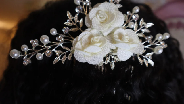 Ivory Rose Bridal Vine Clip