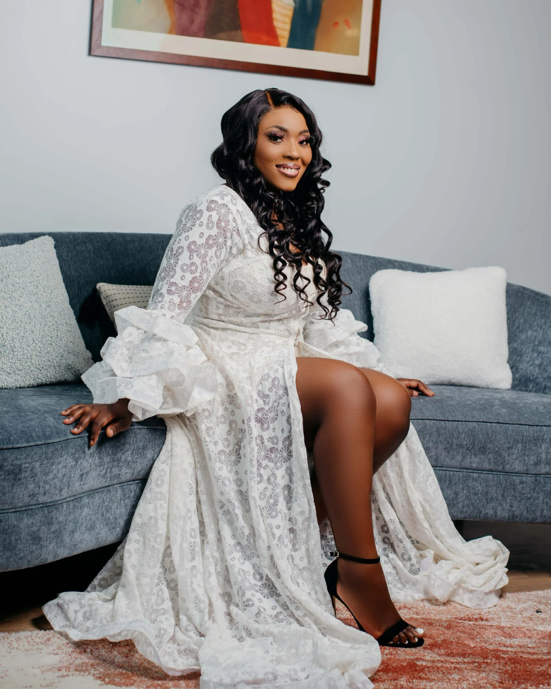 Layo Lace Robe