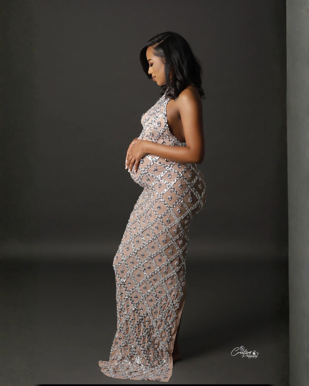 Tina Maternity Dress Rental (Please Read the Policy)