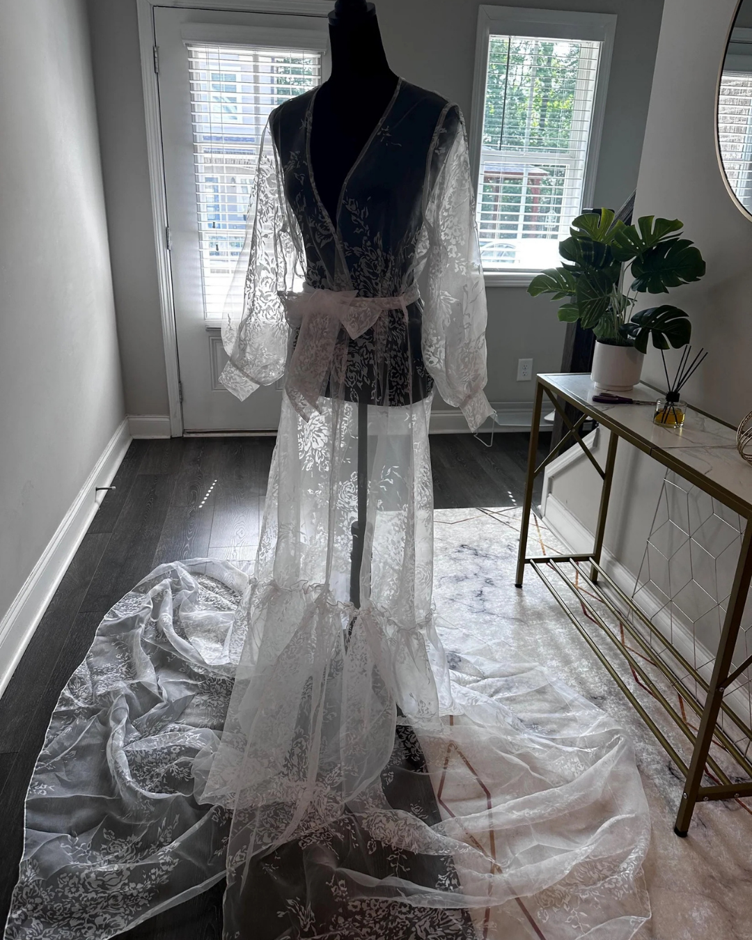 Organza Boudoir Robe, Detachable Organza Wedding Duster, Cape, Ivory Bridal Robe, Wedding Dress Cape with Volume Sleeves, Sheer Cover-Up