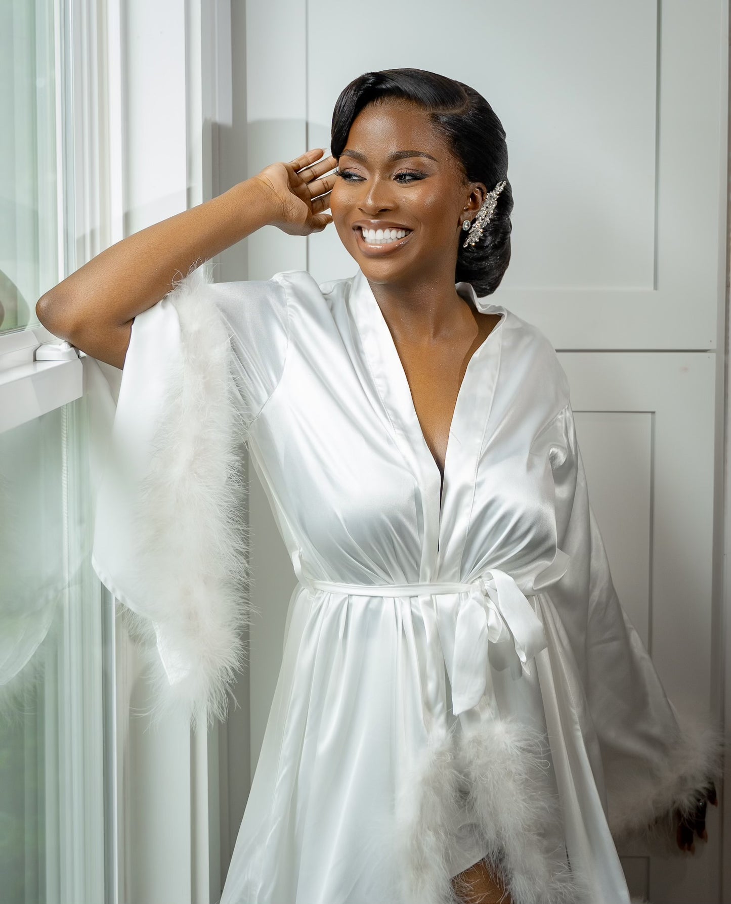 Lola Bridal Robe with Fur