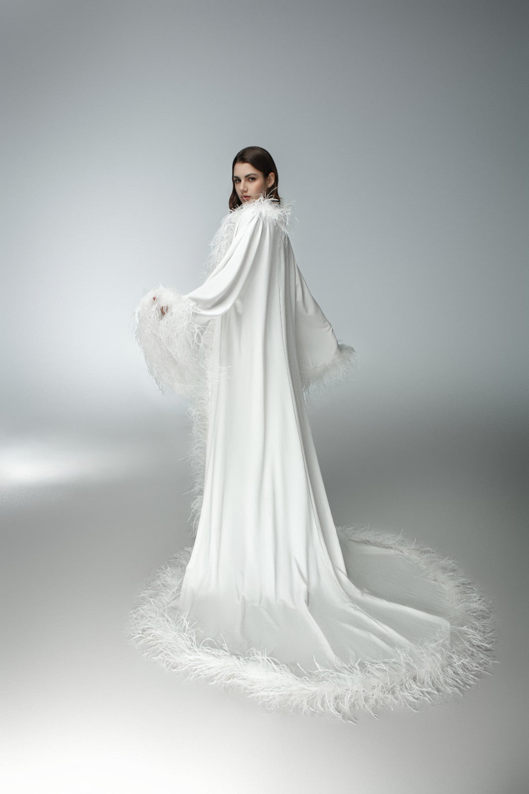 Saia Bridal Robe with Feathers and Slip Dress