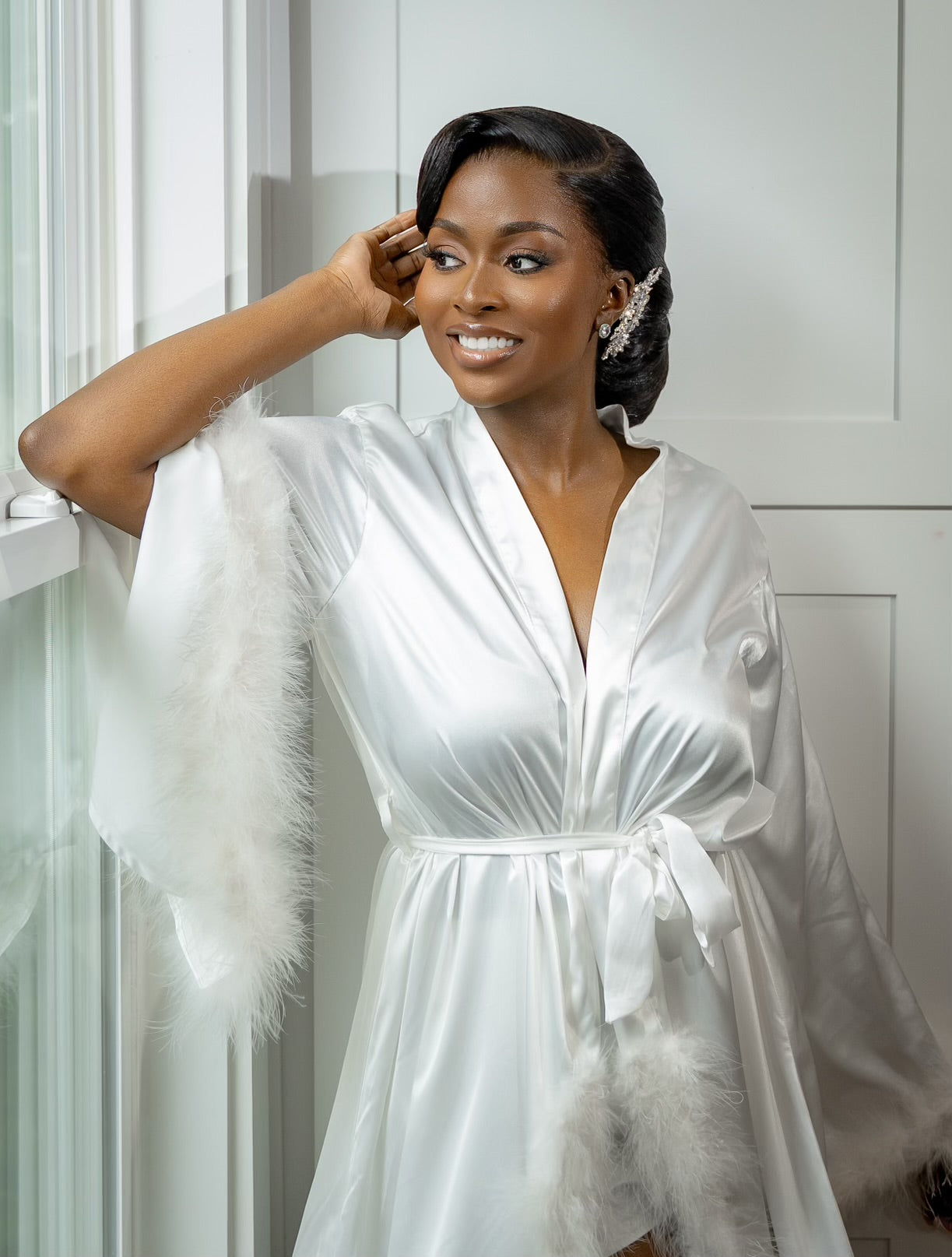 Lola Bridal Robe with Fur