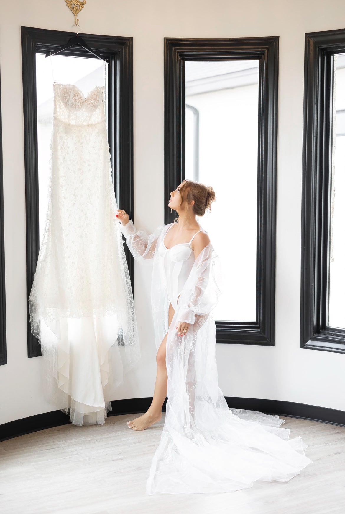 Lucy 2 Bridal Rental Robe