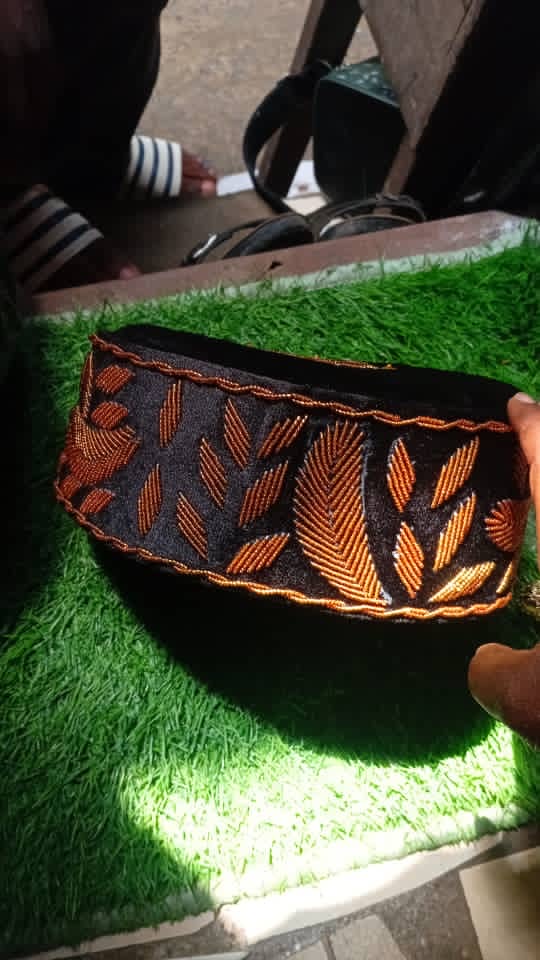 African Chieftaincy Wedding Hat, Igbo Ozo Cap, African Men's Wedding Velvet Cap/Beaded Cap, Nigerian Special Traditional Men Hat