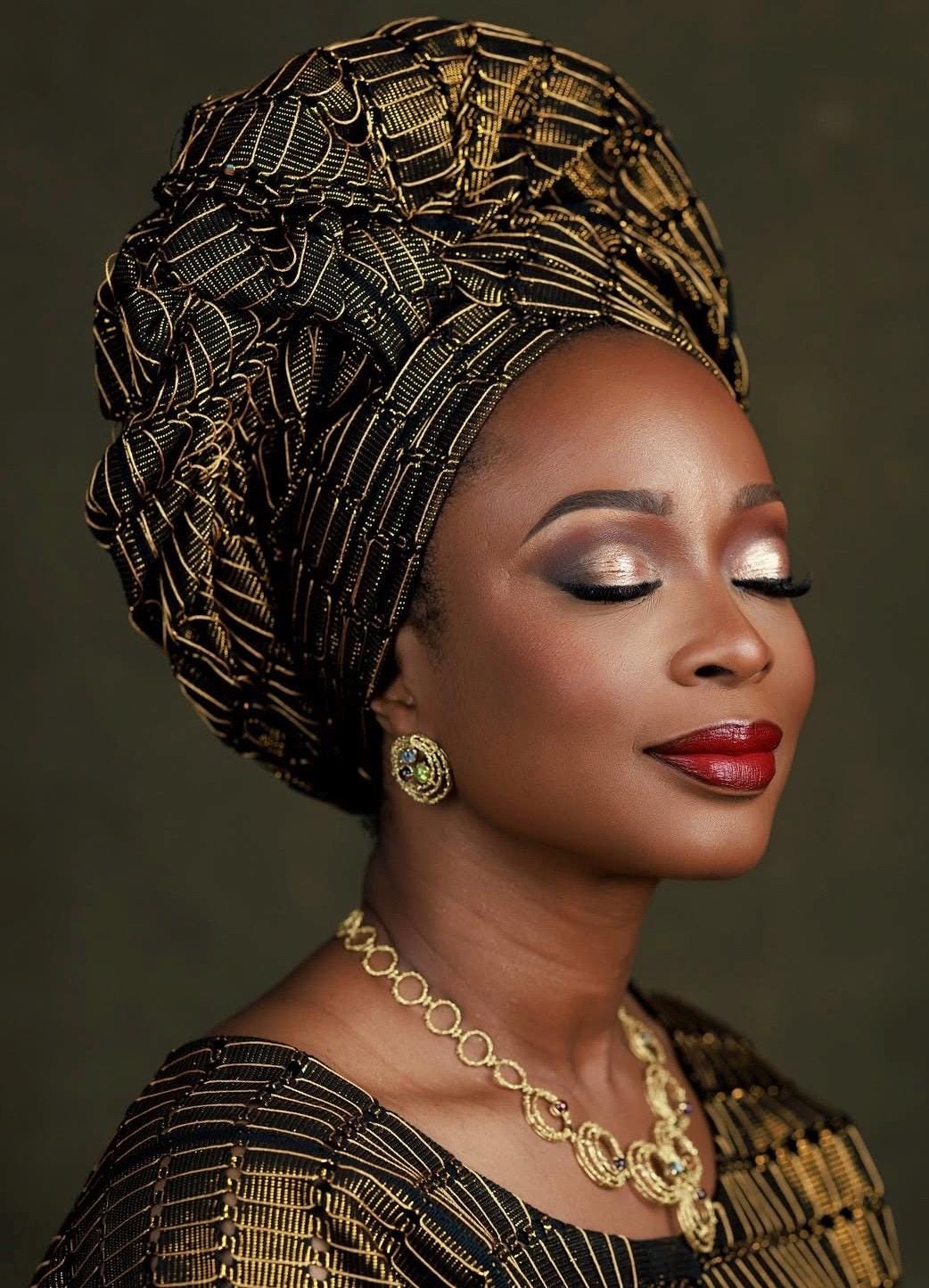 Classic Asooke iro and buba, Mother of the bride and groom outfits, 40th birthday attire, Asooke for women, Nigerian wedding suit. ASOOKE