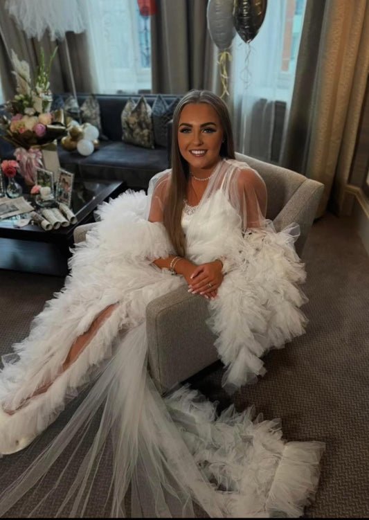 Bridal Robe, Wedding Robes for Brides, Tulle Robe, Wedding Day Robe, Gift for Bride to be, Bridal morning robe