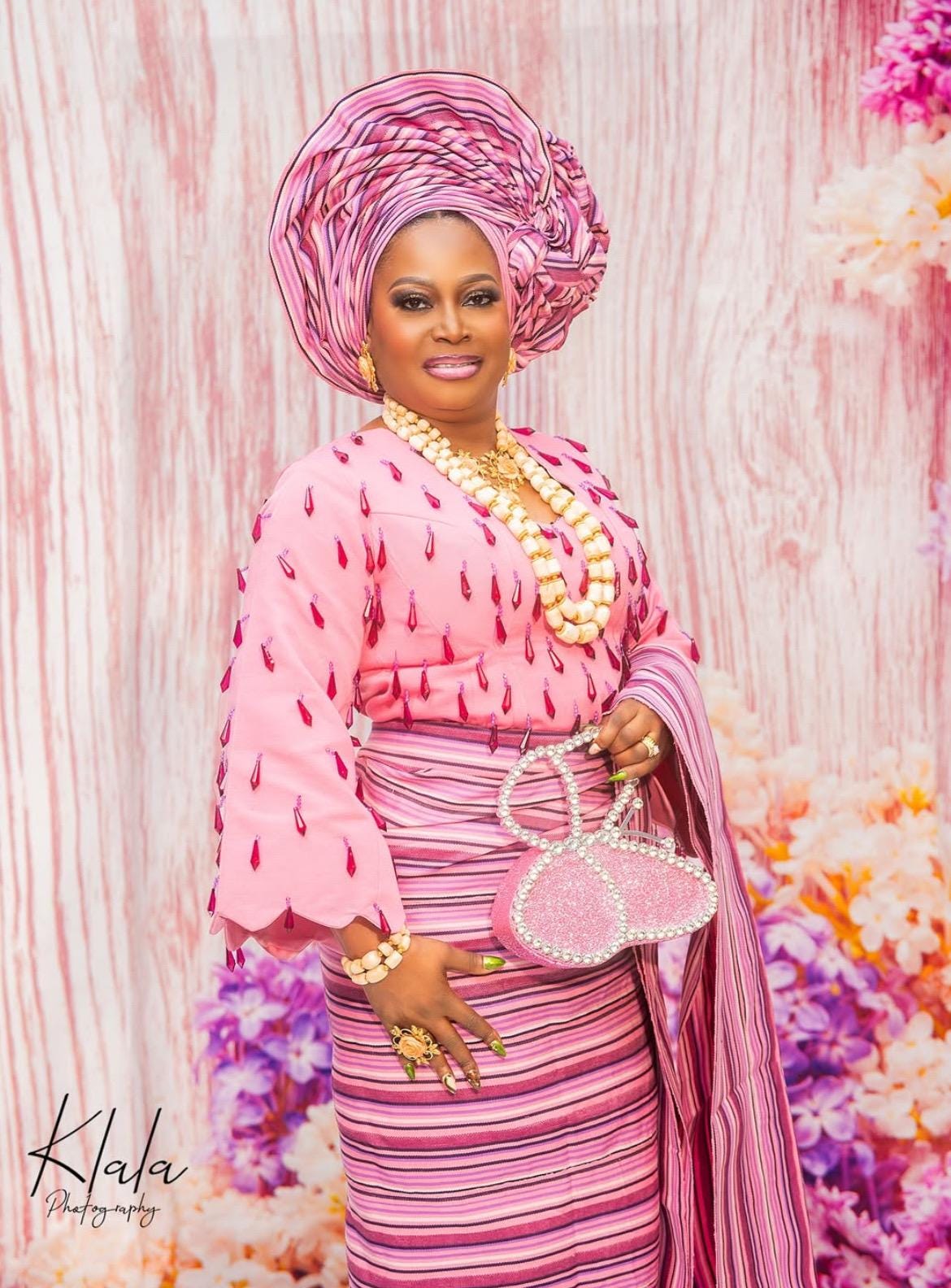 Classic Asooke iro and buba, Mother of the bride and groom outfits, 40th birthday attire, Asooke for women, Nigerian wedding suit. ASOOKE