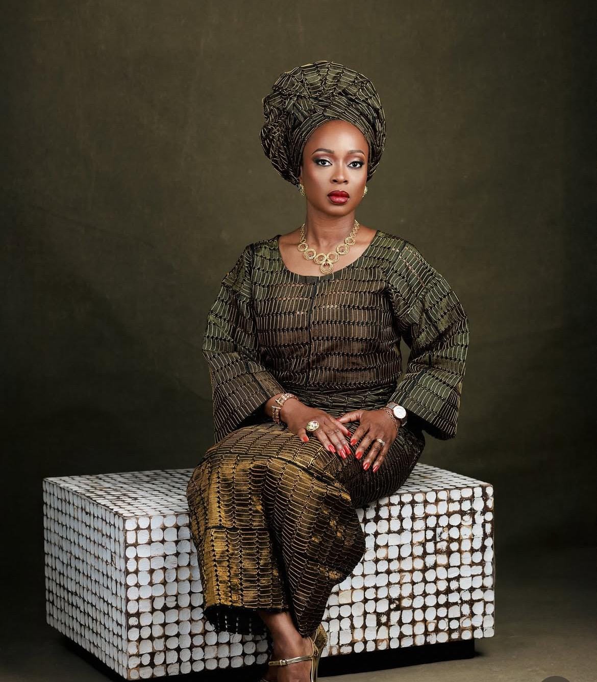Classic Asooke iro and buba, Mother of the bride and groom outfits, 40th birthday attire, Asooke for women, Nigerian wedding suit. ASOOKE