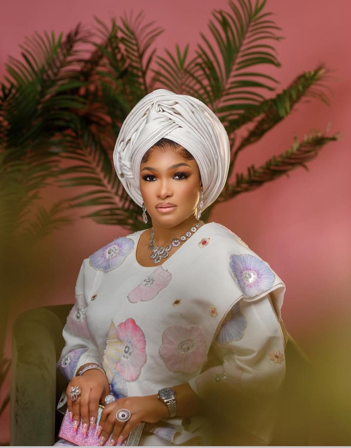 Classic Asooke iro and buba, Mother of the bride and groom outfits, 40th birthday attire, Asooke for women, Nigerian wedding suit. ASOOKE