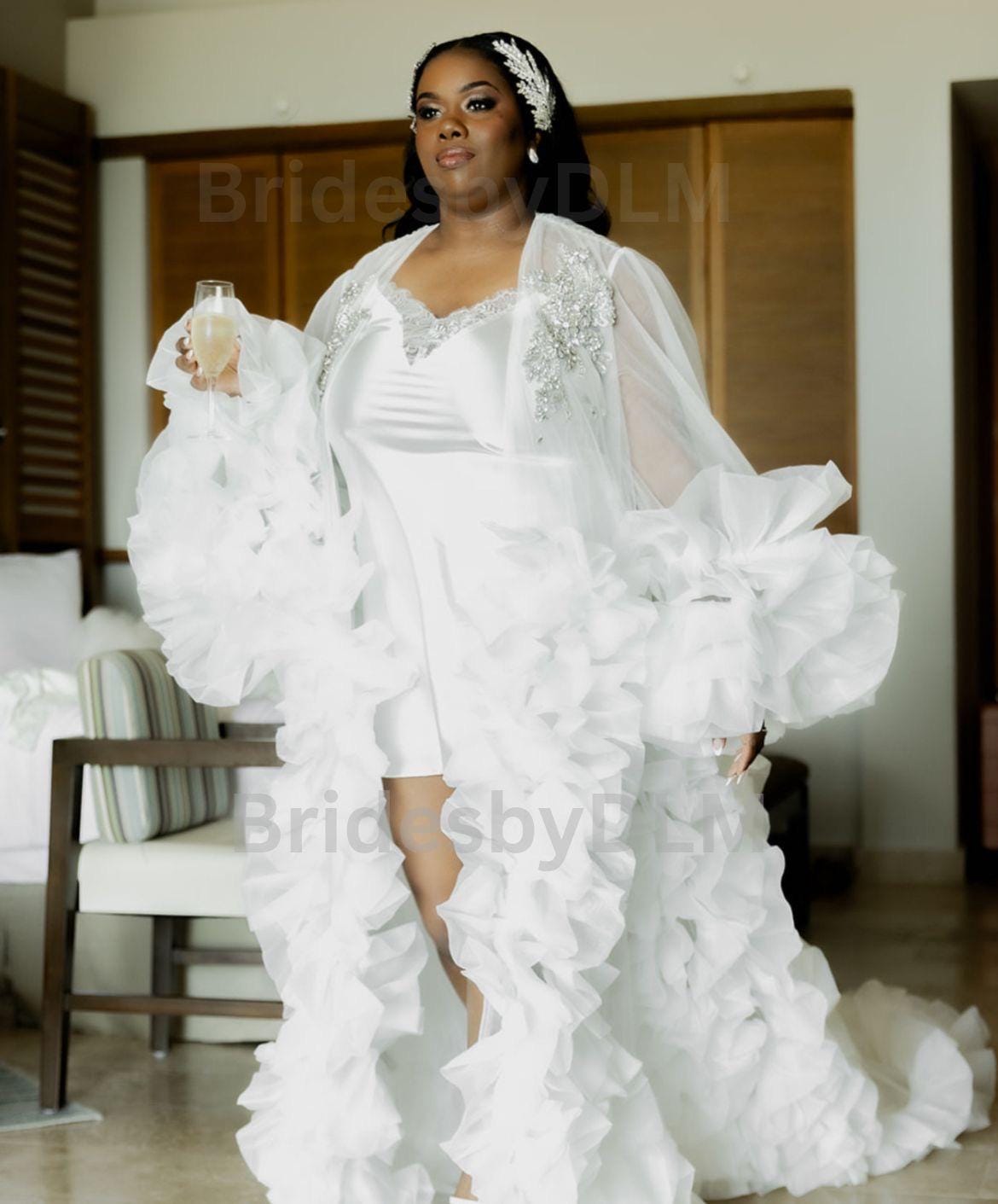 Bridal Robe, 2025 Wedding Robes for Brides, Tulle Robe, Wedding Day Robe, Gift for Bride to be, Bridal morning robe, 2026 Long wedding robe