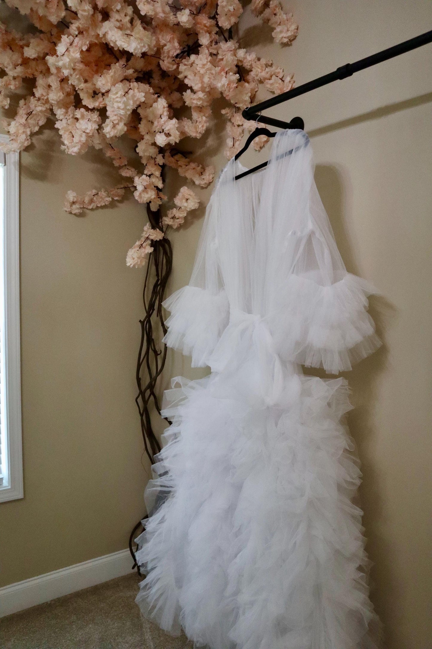 Bridal Robe, Wedding Robes, Long Tulle Robe, Wedding Day Robe,Gift for Bride to be,Bridal morning robe, Gift for her, 2025 bride 2026 bride