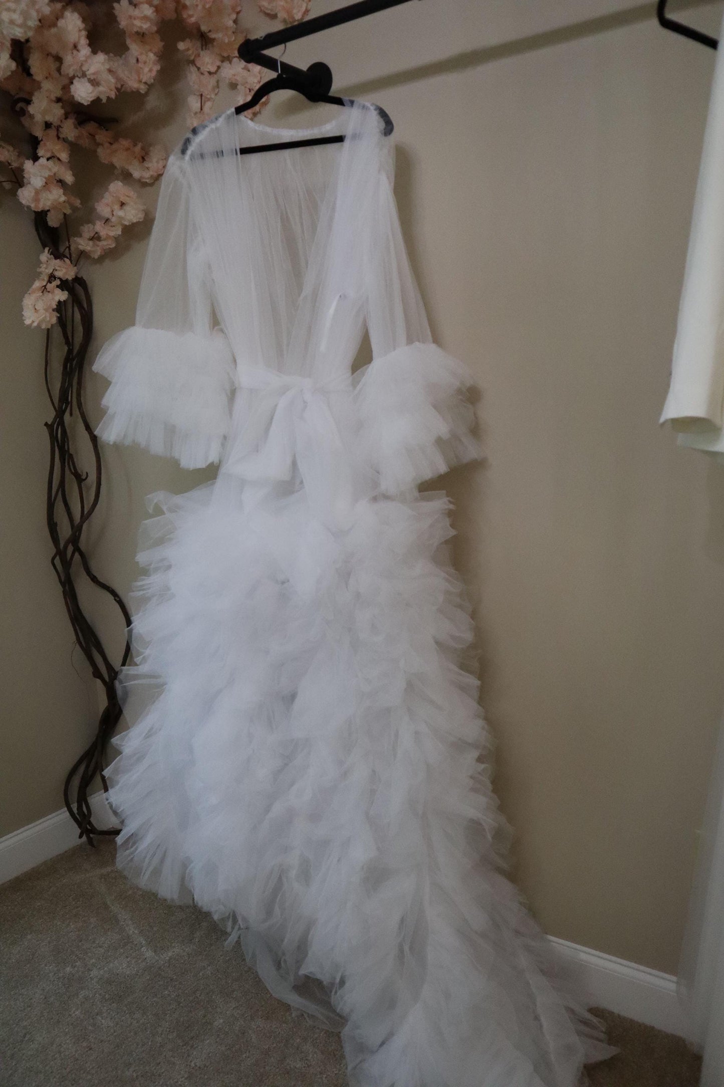 Bridal Robe, Wedding Robes, Long Tulle Robe, Wedding Day Robe,Gift for Bride to be,Bridal morning robe, Gift for her, 2025 bride 2026 bride