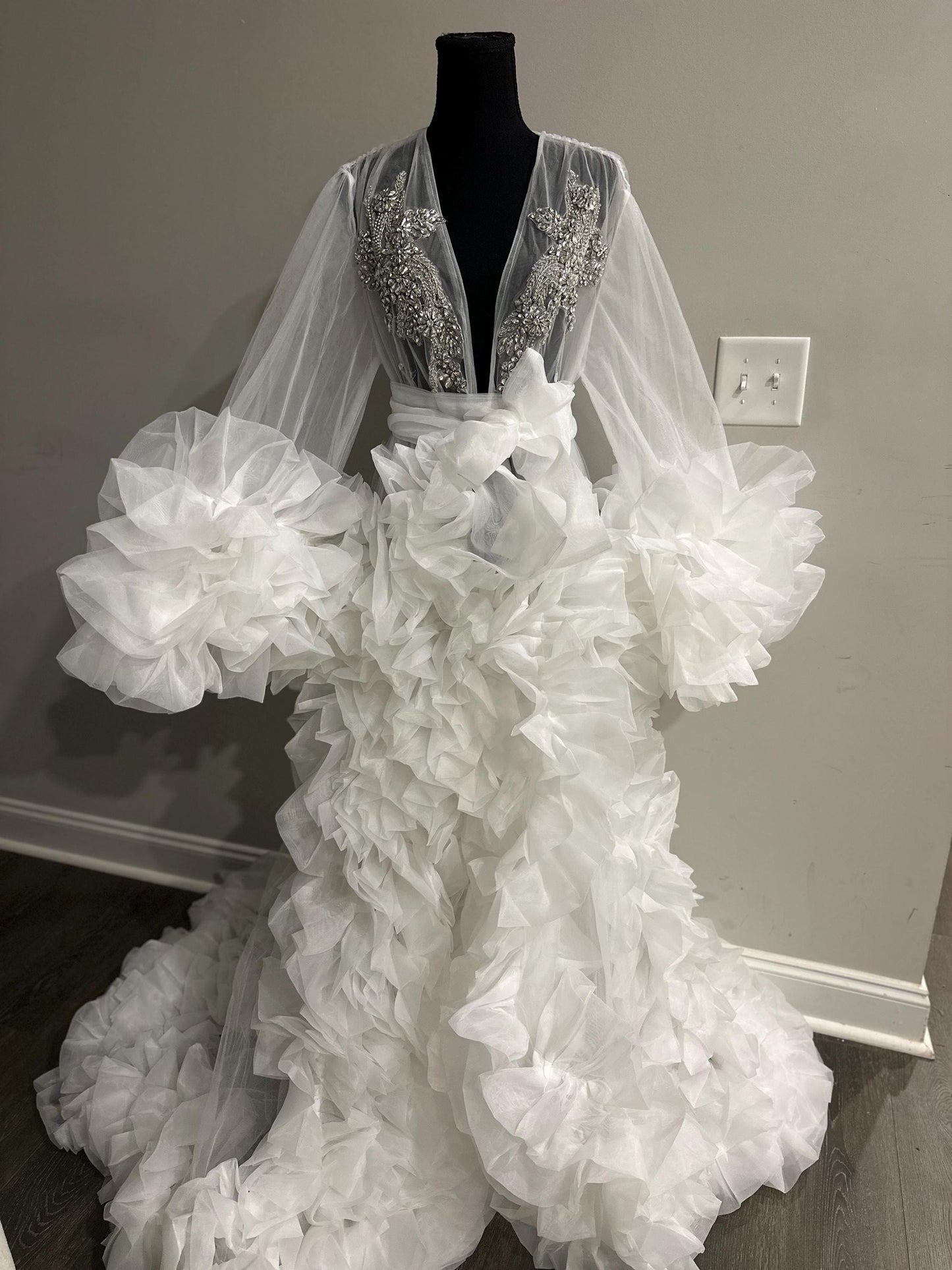 Champagne bridal robe, long gold bridal rhinestones robe, white Tulle Robe, Bridal Robe,Gift for Bride to be, Bridal morning robe