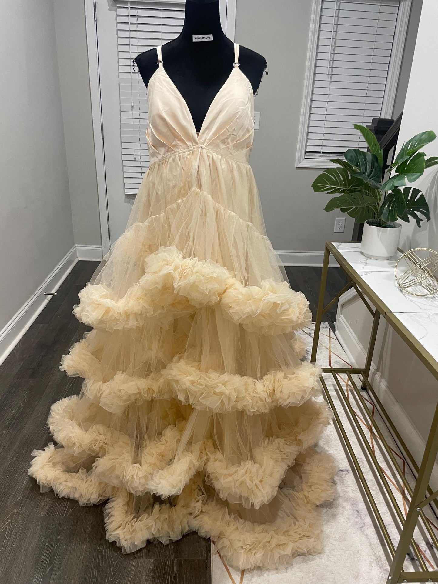 Maternity Dress for Photo Shoot, Tulle Maternity Gown, Baby Shower Photoshoot Dress, Boho Maternity Gown, Wedding Guest Dress, Gift for Her