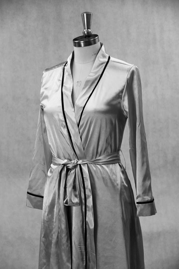 Bridesmaids Robe, satin robe, any size and color, Long bridesmaids Robe, wedding day robe, getting ready, 2025 bridesmaid, 2026 bridal party