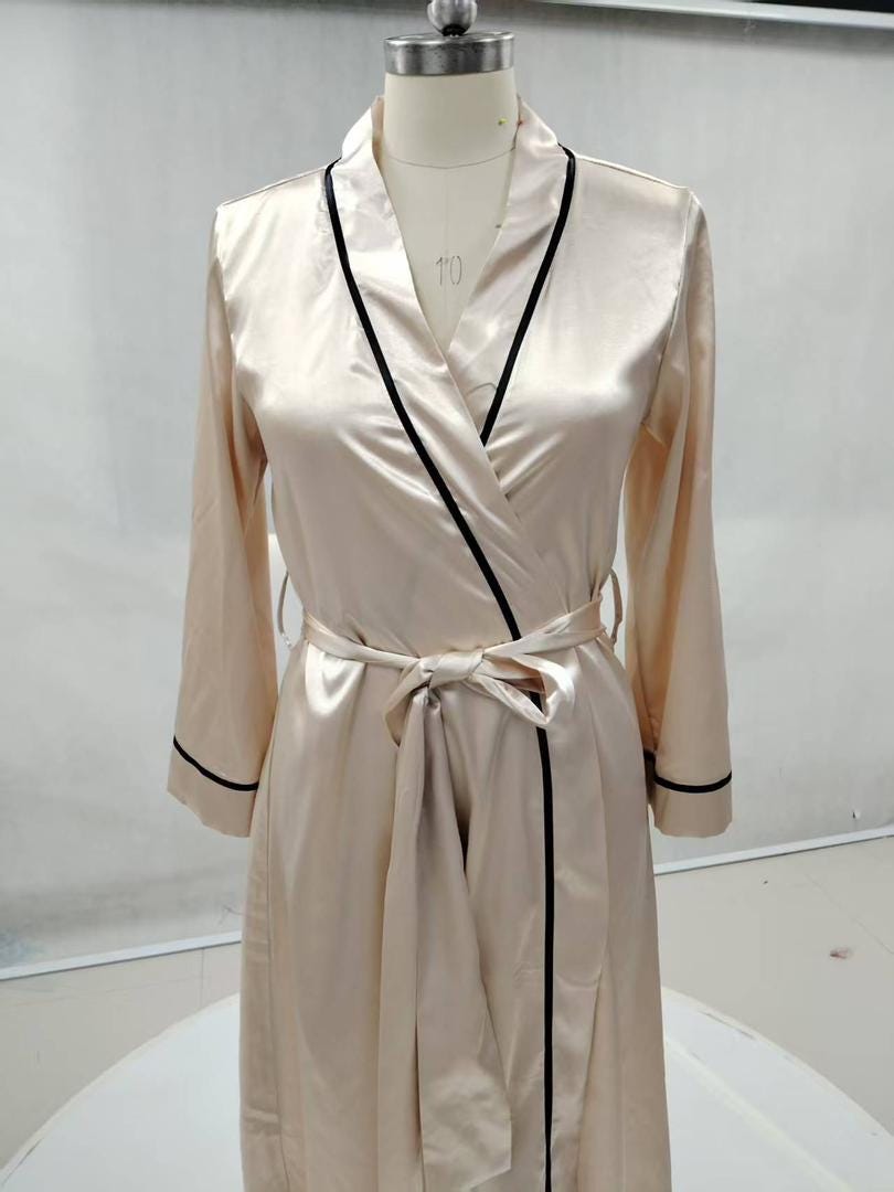 Bridesmaids Robe, satin robe, any size and color, Long bridesmaids Robe, wedding day robe, getting ready, 2025 bridesmaid, 2026 bridal party