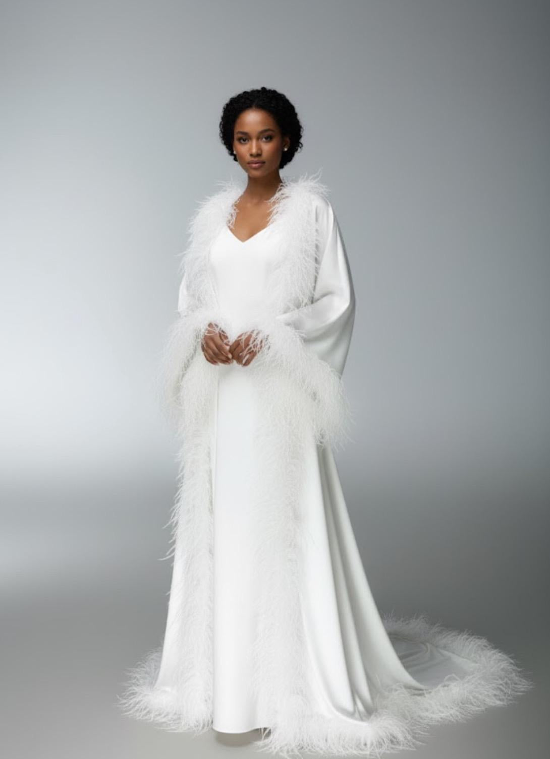 Bridal Robe with feathers , Wedding Robes for Brides, Bridal robe, Long white bridal robe White feather robe,Luxury bridal robe Boudoir robe